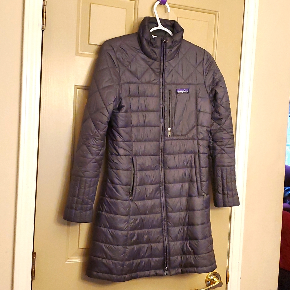 Long Charcoal Patagonia Puffer Jacket XS